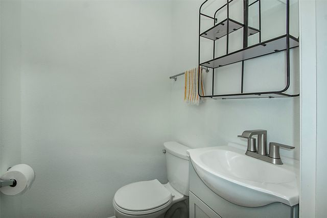 1925 Hilltop Drive, Garland, TX 75042