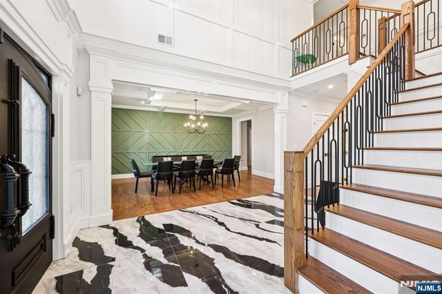 298 Buttonwood Drive, Paramus, NJ 07652