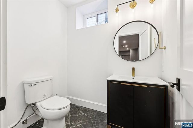 298 Buttonwood Drive, Paramus, NJ 07652