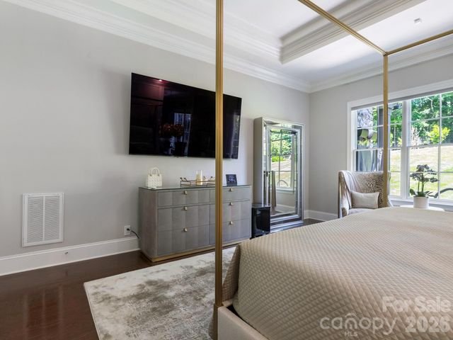 1115 Shelton Oaks Court, Charlotte, NC 28105