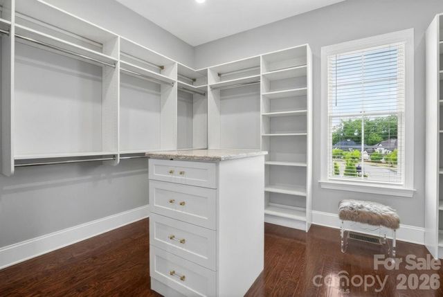 1115 Shelton Oaks Court, Charlotte, NC 28105