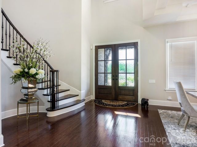 1115 Shelton Oaks Court, Charlotte, NC 28105