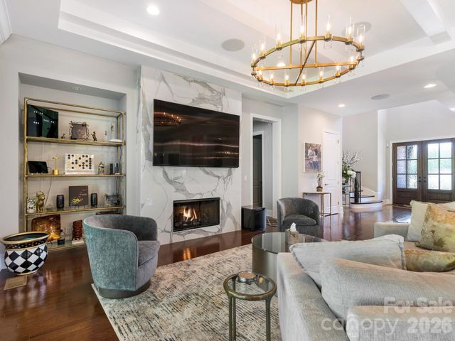 1115 Shelton Oaks Court, Charlotte, NC 28105