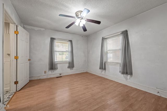 1528 Gorrell Street, Greensboro, NC 27401