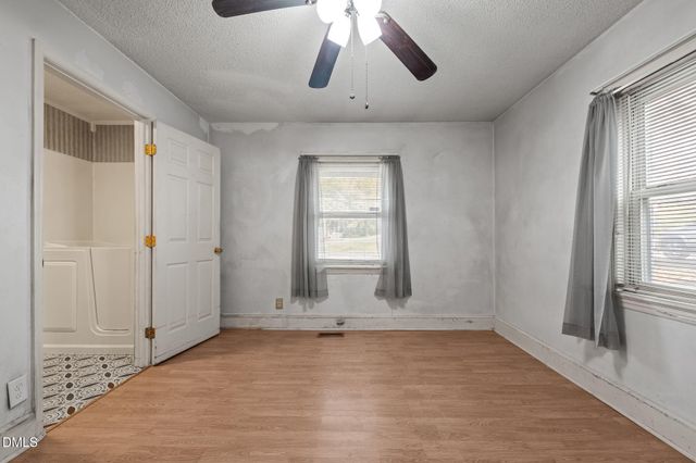 1528 Gorrell Street, Greensboro, NC 27401