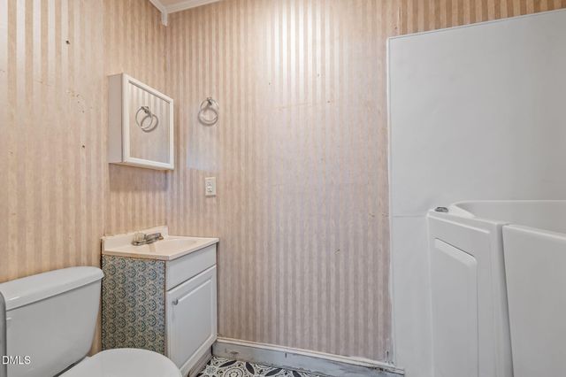 1528 Gorrell Street, Greensboro, NC 27401