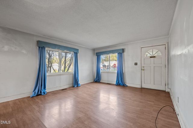 1528 Gorrell Street, Greensboro, NC 27401