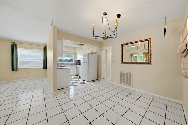 906 CARLTON ROAD, Tarpon Springs, FL 34689