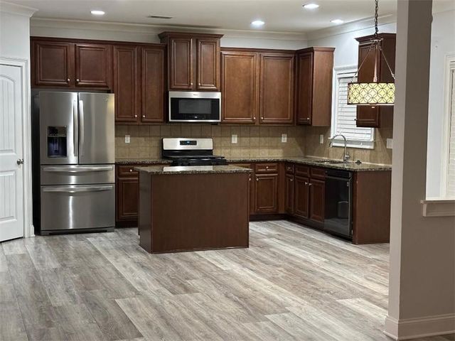 3419 Redwood Forest Lane, Powder Springs, GA 30127