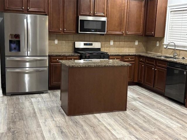 3419 Redwood Forest Lane, Powder Springs, GA 30127