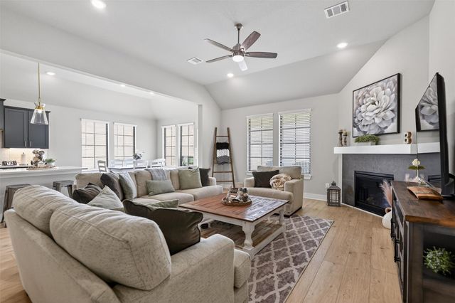 16516 Gaines Glen Lane, Montgomery, TX 77316