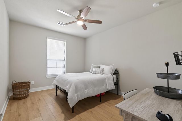 16516 Gaines Glen Lane, Montgomery, TX 77316