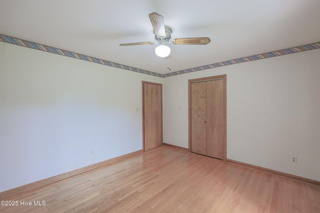 329 C R Edwards Road, Beulaville, NC 28518