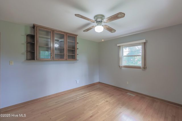 329 C R Edwards Road, Beulaville, NC 28518