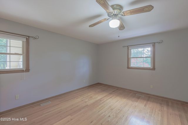 329 C R Edwards Road, Beulaville, NC 28518