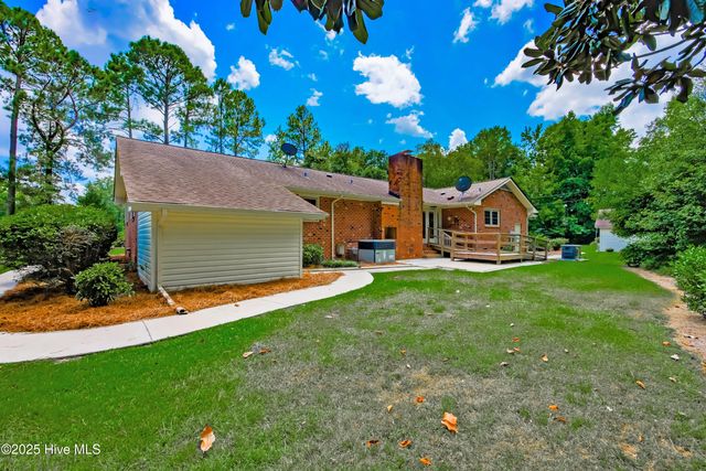 329 C R Edwards Road, Beulaville, NC 28518