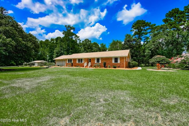 329 C R Edwards Road, Beulaville, NC 28518