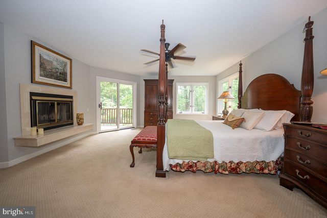769 S WARREN AVE, Malvern, PA 19355