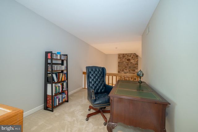 769 S WARREN AVE, Malvern, PA 19355