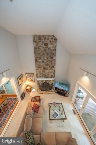 769 S WARREN AVE, Malvern, PA 19355