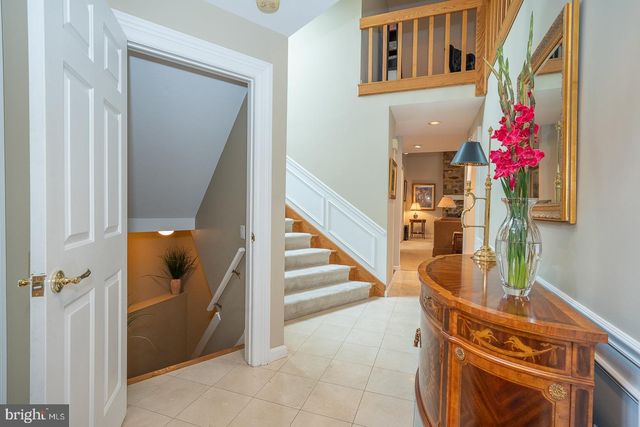 769 S WARREN AVE, Malvern, PA 19355