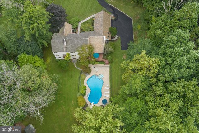 769 S WARREN AVE, Malvern, PA 19355