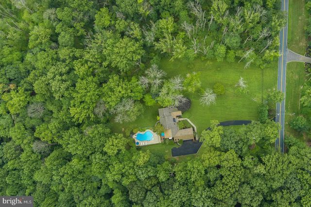 769 S WARREN AVE, Malvern, PA 19355