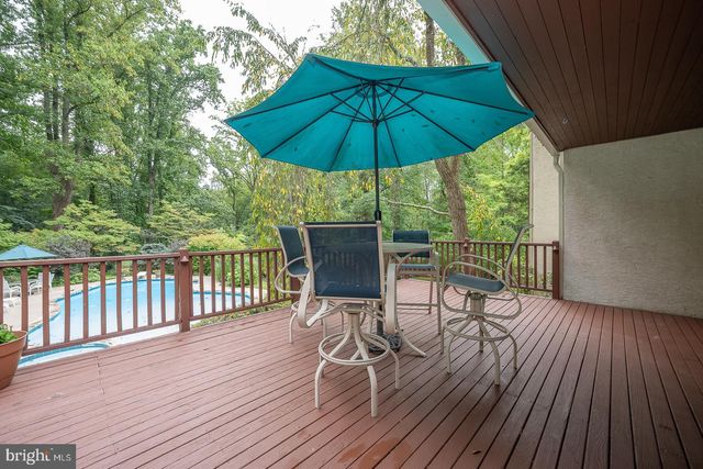 769 S WARREN AVE, Malvern, PA 19355