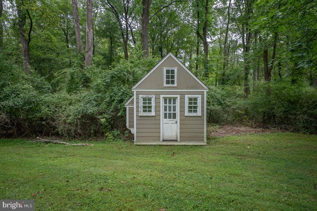 769 S WARREN AVE, Malvern, PA 19355