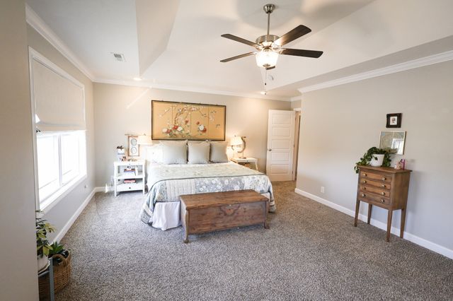 137 Trillium Ct, Clarksville, TN 37043