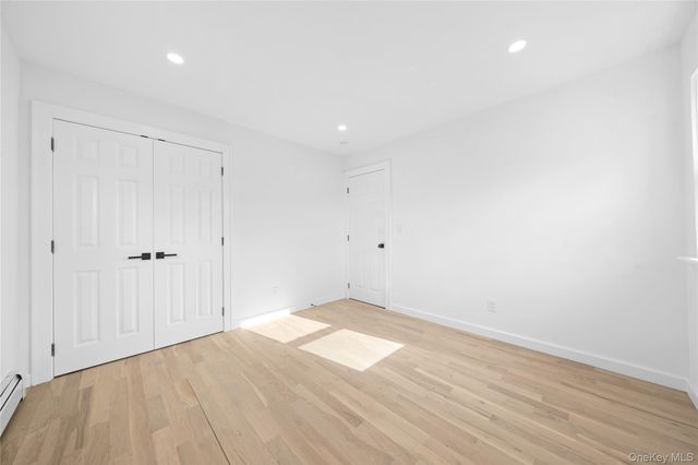 61 Lincoln Avenue, Deer Park, NY 11729