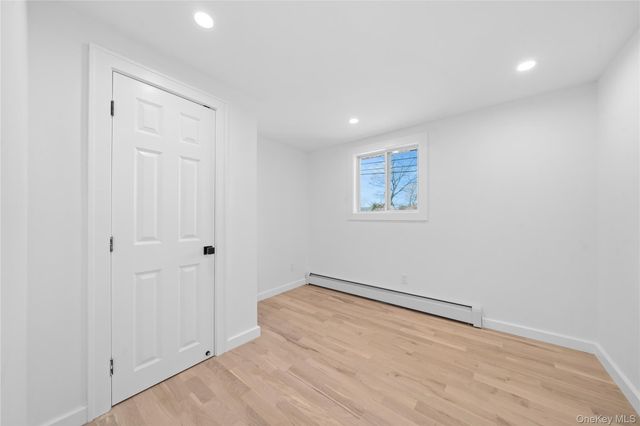 61 Lincoln Avenue, Deer Park, NY 11729