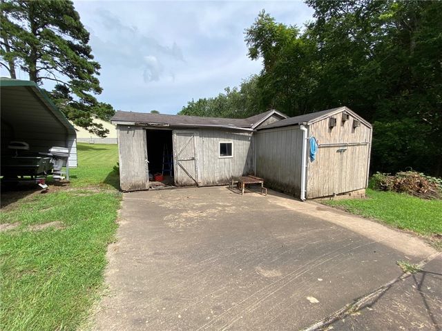 277 CR 3576, Clarksville, AR 72830