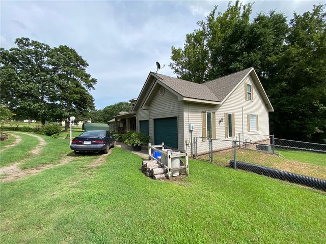 277 CR 3576, Clarksville, AR 72830