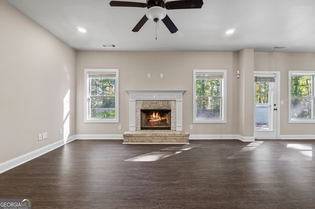 475 Louise Way, Locust Grove, GA 30248