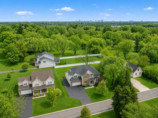 1551 E Olive Street, Palatine, IL 60074