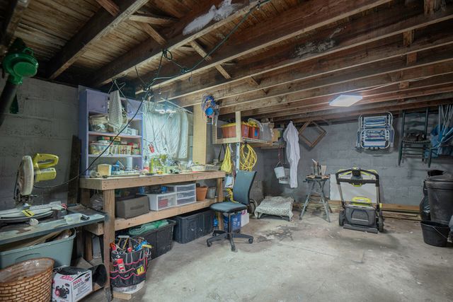 411 School Street, Rossville, GA 30741
