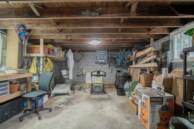 411 School Street, Rossville, GA 30741