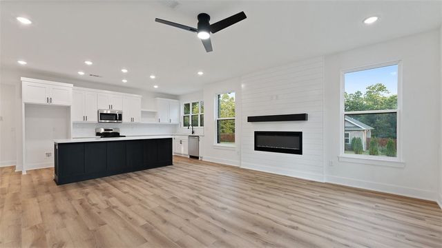 49 Islay Drive, Bella Vista, AR 72715