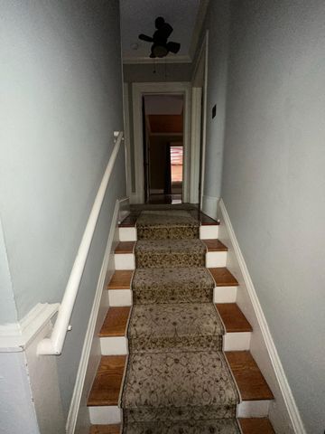 2319 Avenham AVE, Roanoke, VA 24014