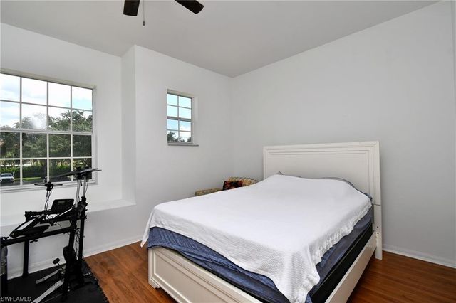 8213 Laurel Lakes BLVD, Naples, FL 34119