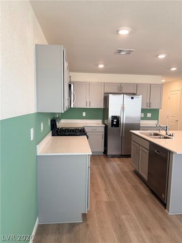 2626 Blue Dawn Falls Avenue, North Las Vegas, NV 89081