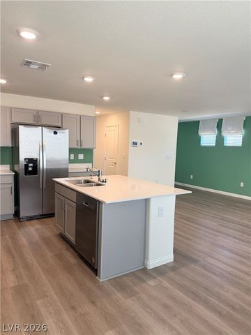 2626 Blue Dawn Falls Avenue, North Las Vegas, NV 89081