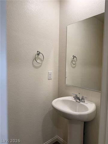 2626 Blue Dawn Falls Avenue, North Las Vegas, NV 89081