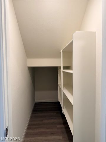 2626 Blue Dawn Falls Avenue, North Las Vegas, NV 89081