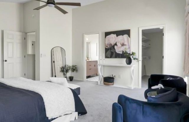 528 Holiday Drive, Summerville, SC 29483