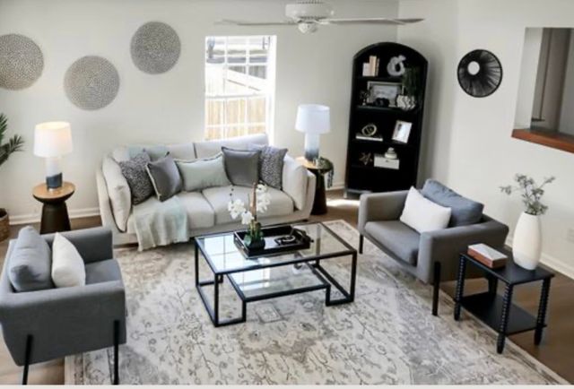 528 Holiday Drive, Summerville, SC 29483