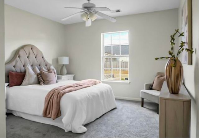 528 Holiday Drive, Summerville, SC 29483