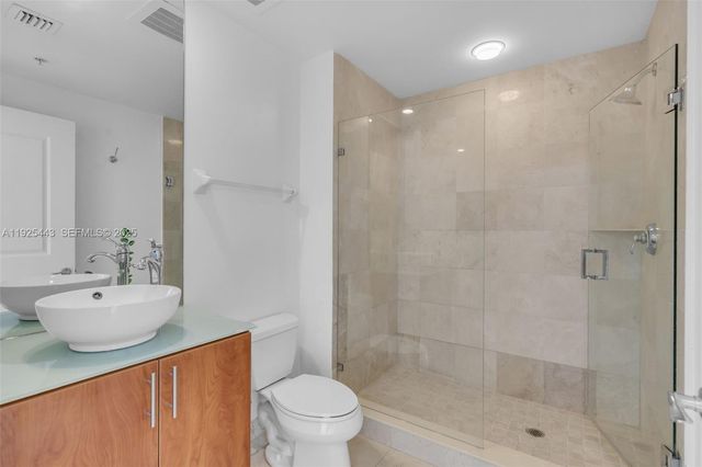 315 NE 3rd Ave 1805, Fort Lauderdale, FL 33301