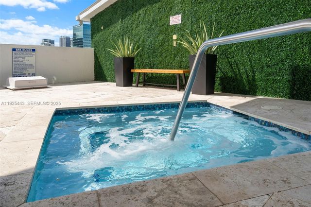 315 NE 3rd Ave 1805, Fort Lauderdale, FL 33301